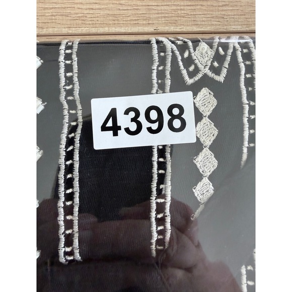 Banana Republic Beaded Embroidered Tassel Tank Top Black White Boho Size Small - Picture 10 of 10